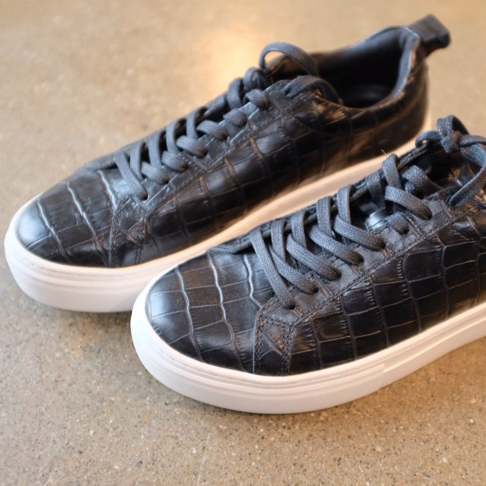 Vagabond Black Sneakers